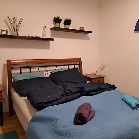 Apartment Wielopole 17 *