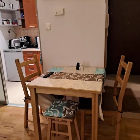 Wielopole 17 *
