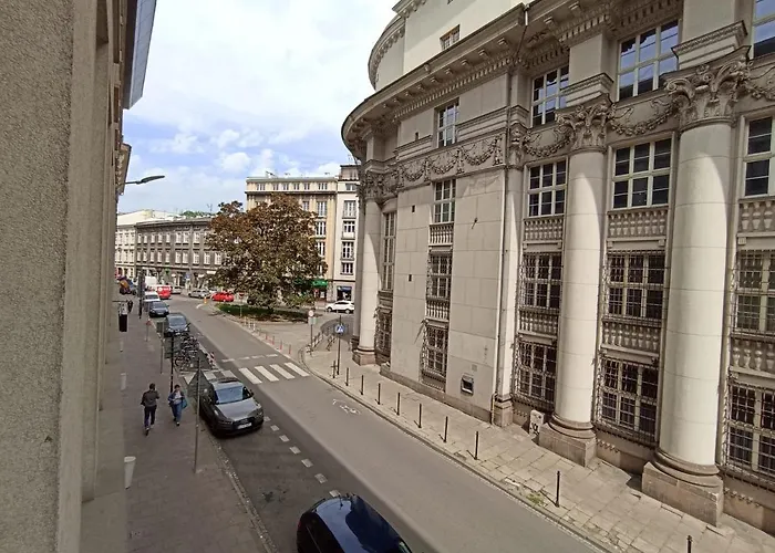 Wielopole 17 * كراكوفيا